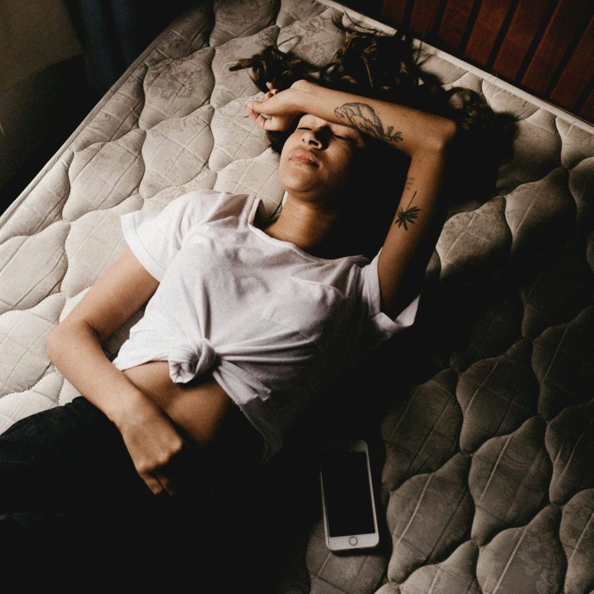 It is the photo on the topic what causes a woman to menstruate twice in a month